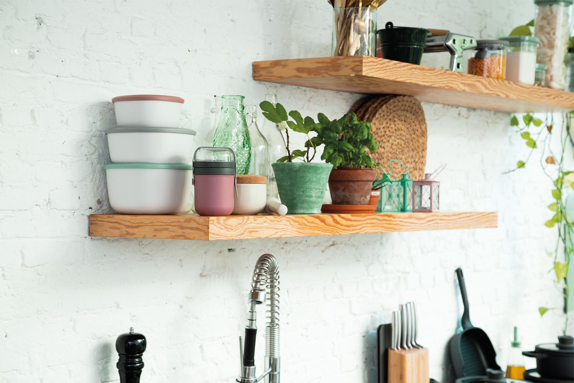 BergHOFF 3-Piece Multi-Bowls Set - Eco-Friendly Serving and Storage with Lids and Built-In Air Vent